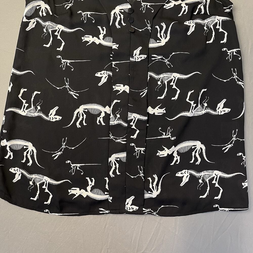 Modcloth Small Dinosaur Skeleton Sleeveless Top Accent Buttons Collared - Picture 7 of 13